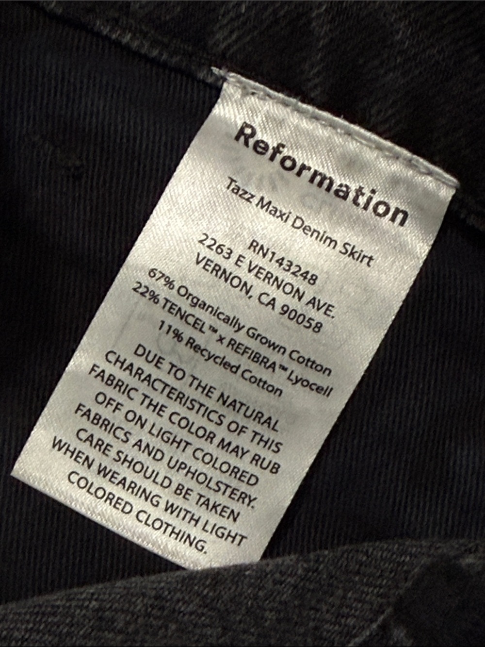 Reformation Tazz Maxi Denim Skirt Women’s 30 Raw Hem Black Wash Classic Casual - Picture 5 of 5